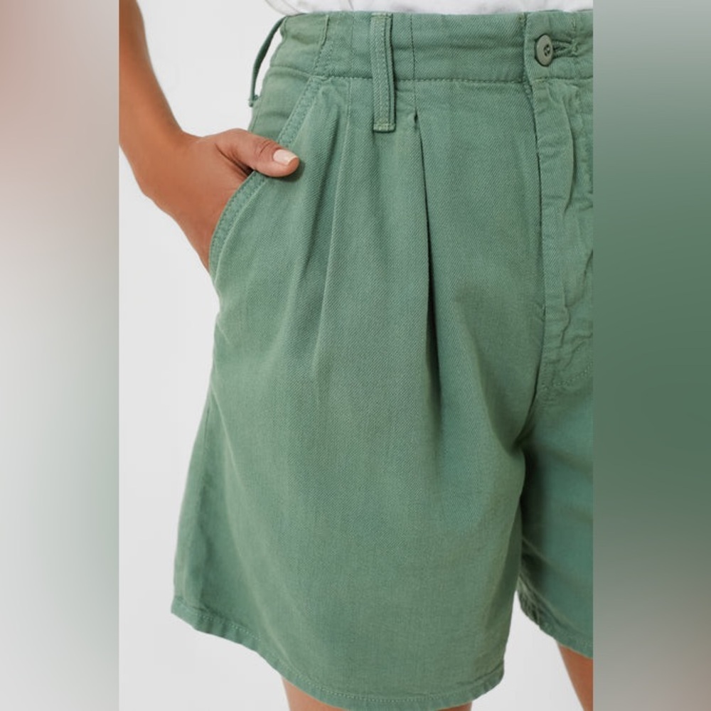 MOTHER Women's The Pleated Chute Prep Shorts size 26